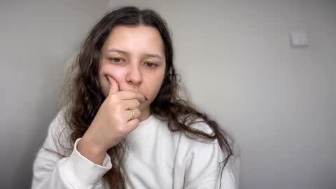 Emma online show from 4, 2, 2026