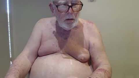 Snapshot of capt5105 chatting on 8, 12, 2024 capt5105 online show from 8, 12, 2024