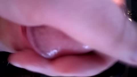 Snapshot of captainzoomvoom chatting on 13, 10, 2025 captainzoomvoom online show from 13, 10, 2025