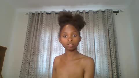 Snapshot of carababey chatting on 3, 3, 2025 carababey online show from 3, 3, 2025