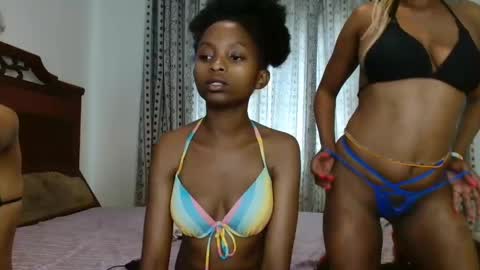 Snapshot of carababey chatting on 12, 3, 2025 carababey online show from 12, 3, 2025