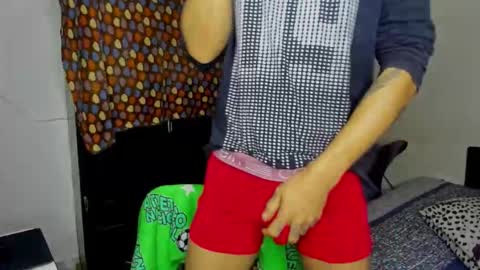 Carlos and Cristian  online show from 22, 10, 2025