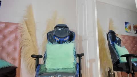 cardykambell online show from 24, 2, 2025