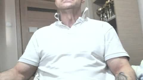 Snapshot of carin_the_body chatting on 14, 6, 2026 Laz online show from 14, 6, 2026