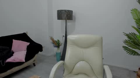 carla_shine online show from 11, 1, 2026