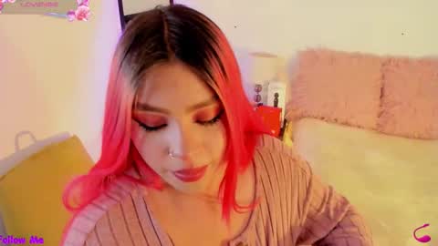 Snapshot of carla_wet18 chatting on 17, 10, 2025 Carla Wet18 online show from 17, 10, 2025