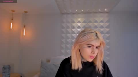 Carla Bunnis online show from 10, 1, 2026