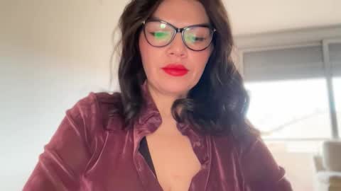 Carla Connor online show from 19, 2, 2026