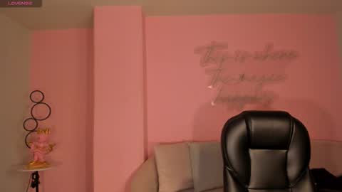 Carla online show from 21, 10, 2025