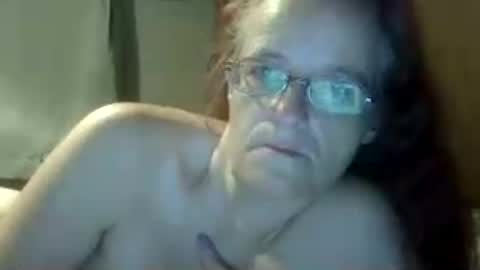 carleeswoman08 online show from 5, 8, 2026