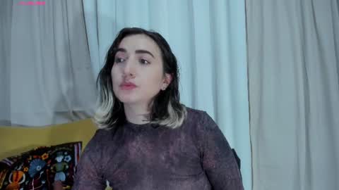 Snapshot of carly_grasso chatting on 9, 6, 2026 carly grasso online show from 9, 6, 2026