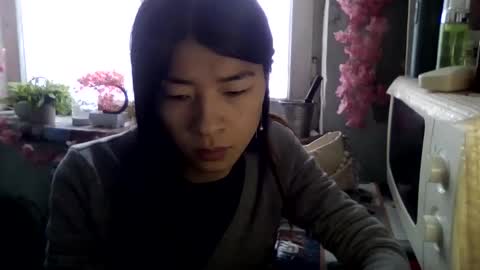 CarlyJoy online show from 4, 11, 2025