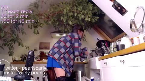 Snapshot of carlypearls chatting on 20, 1, 2025 Carly Pearls online show from 20, 1, 2025