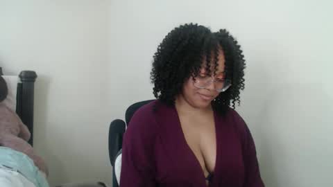 Snapshot of carmellovekisses chatting on 23, 3, 2026 CARAMEL xoxo online show from 23, 3, 2026