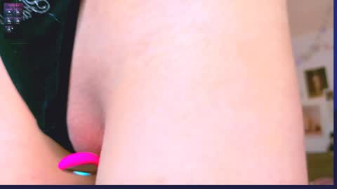 carmen__crybaby online show from 23, 5, 2026