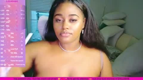 Snapshot of carmencash_ chatting on 7, 7, 2026 Carmen Cash online show from 7, 7, 2026