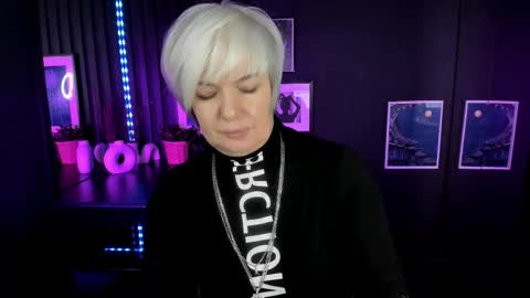 Carmen online show from 25, 11, 2025