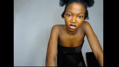 caroline online show from 24, 6, 2026