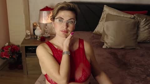 Snapshot of carojhones chatting on 3, 2, 2025 CaroJhones online show from 3, 2, 2025