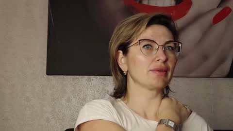 Snapshot of carojhones chatting on 10, 2, 2025 CaroJhones online show from 10, 2, 2025