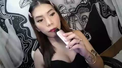 Snapshot of carol_linaxxx chatting on 26, 11, 2025 Carolina online show from 26, 11, 2025