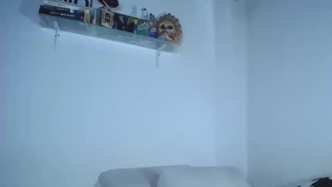 Snapshot of carolina_ml chatting on 23, 9, 2025 CarolinaM online show from 23, 9, 2025