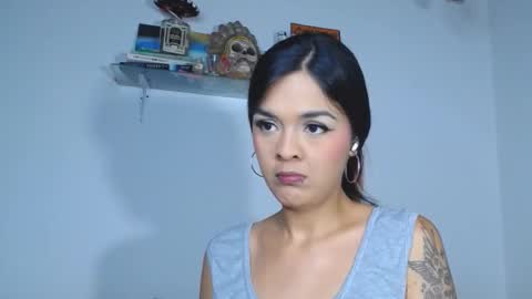 Snapshot of carolina_ml chatting on 8, 10, 2025 CarolinaM online show from 8, 10, 2025