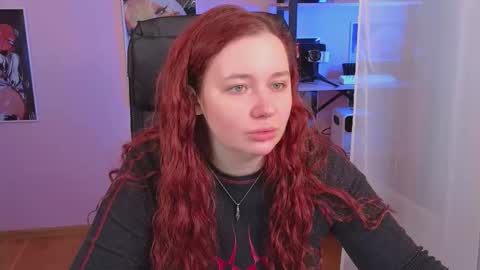 Snapshot of carolina_winter chatting on 8, 10, 2025 Mira online show from 8, 10, 2025