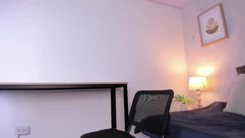  Caroline  online show from 28, 5, 2026