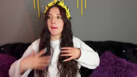 Snapshot of carolinediaz_3 chatting on 9, 12, 2024 online show from 9, 12, 2024