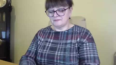 CarolineDream  online show from 23, 1, 2025