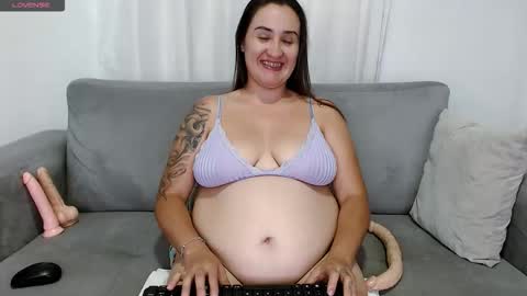 Caroline  online show from 7, 10, 2025