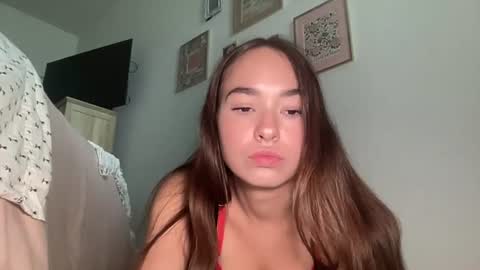 Caroline online show from 5, 7, 2026