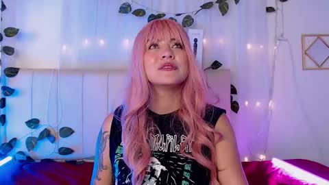 Snapshot of caromartiinnez chatting on 30, 1, 2025    online show from 30, 1, 2025