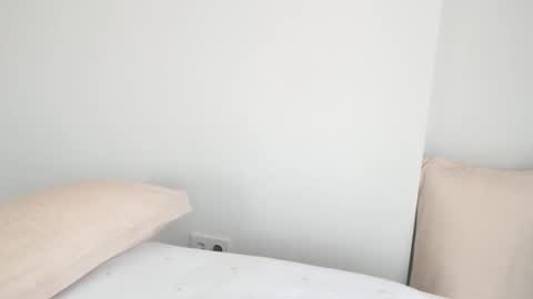 Snapshot of carrie_henn chatting on 15, 9, 2025 Carrie online show from 15, 9, 2025