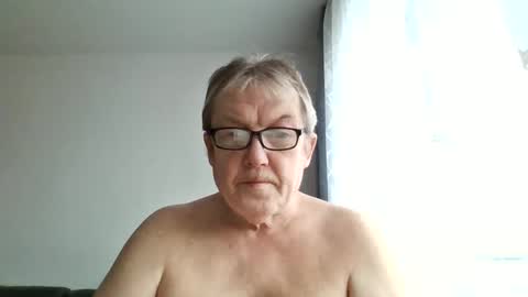 carsten21101 online show from 9, 2, 2026