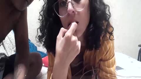 Casal bruxo online show from 24, 10, 2025