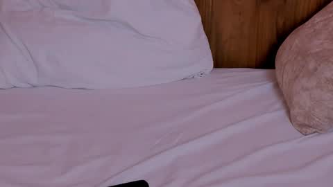 Casandra  online show from 22, 2, 2025