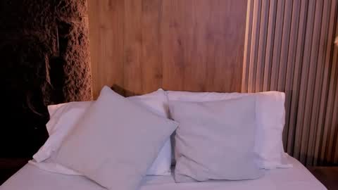 Casandra  online show from 6, 3, 2025