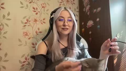 Mia online show from 18, 6, 2026
