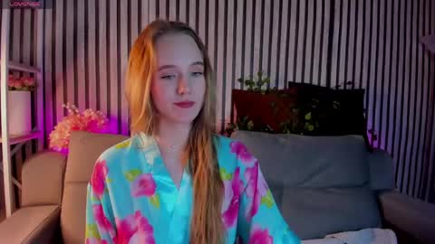 Casey sweeet online show from 13, 4, 2026