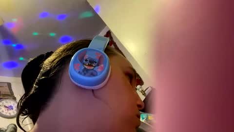 Snapshot of cashcoupllle chatting on 19, 10, 2025 Cash Couple online show from 19, 10, 2025