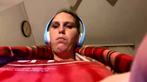 Cash Couple online show from 9, 11, 2025