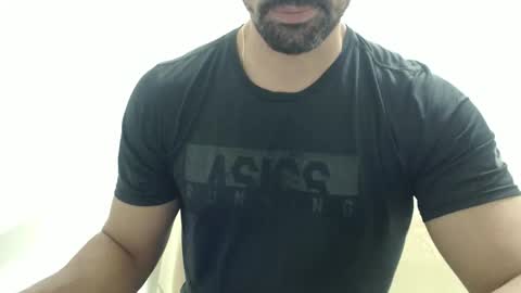 cashmastermuscle77 online show from 14, 4, 2026