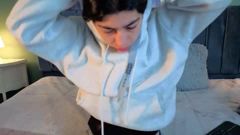 cassie_bloom online show from 27, 3, 2026