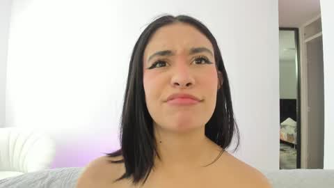 Cassie Jones online show from 22, 5, 2026