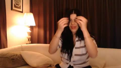 Snapshot of cassiealvarez chatting on 19, 6, 2026 cassiealvarez online show from 19, 6, 2026