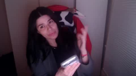 cassiealvarez online show from 16, 7, 2026