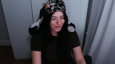 cassiealvarez online show from 18, 7, 2026