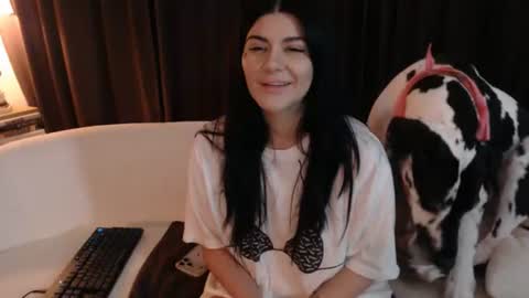 cassiealvarez online show from 23, 7, 2026